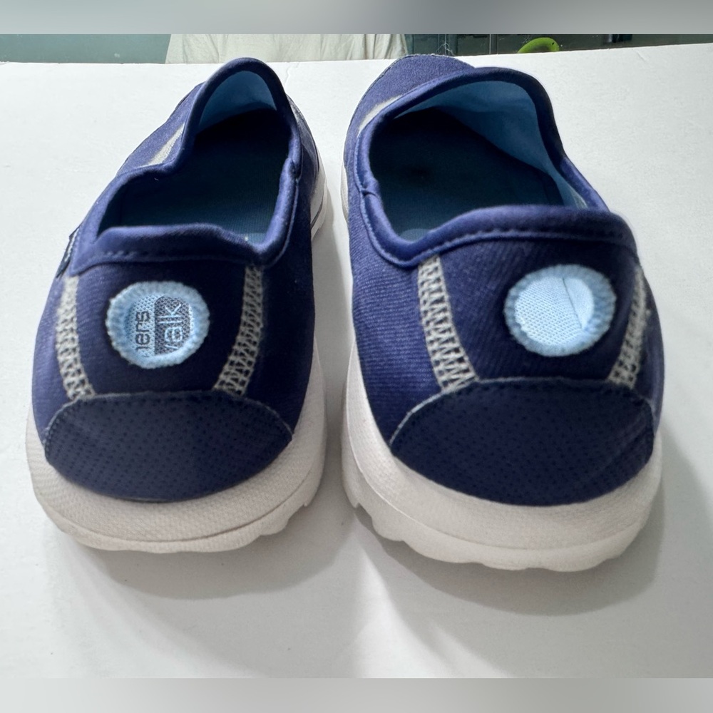Skechers Go Walk Woman’s shoes - Picture 4 of 4